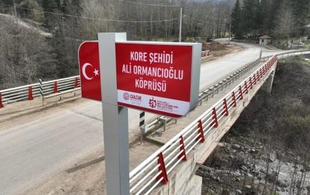 Kocaeli Büyükşehir Belediyesi tarafından genişletilen Siretiye-Mamuriye Köprüsü’ne, Gölcük Belediyesi’nin talebi üzerine Kore Şehidi Ali Ormancıoğlu’nun adı verildi.