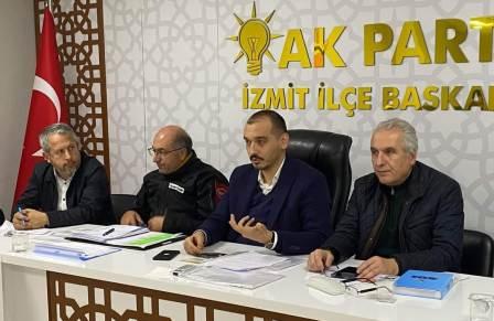 AK Parti İzmit, sandık kurul üyeleriyle tek tek görüşmelere başladı