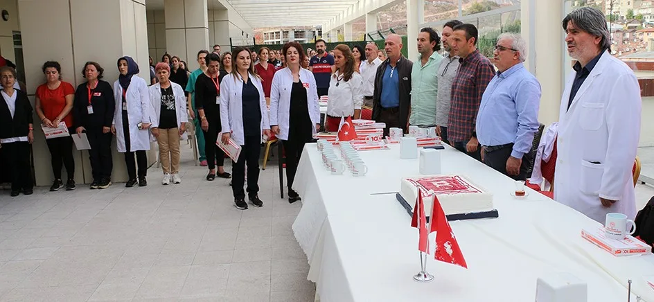Kocaeli Devlet Hastanesi Cumhuriyet Bayramı'nı Coşkuyla Kutladı