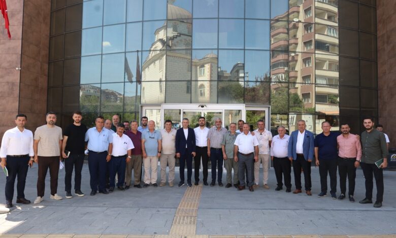 Kocaeli Büyükşehir, 472 muhtarı tek tek dinledi