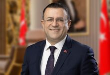 Derince Belediye Başkanı Av. Sertif Gökçe,