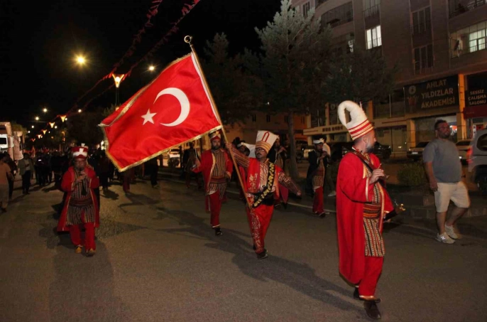 Malazgirt Zaferi'nin 954. Yılı Ahlat'ta Coşkuyla Kutlandı