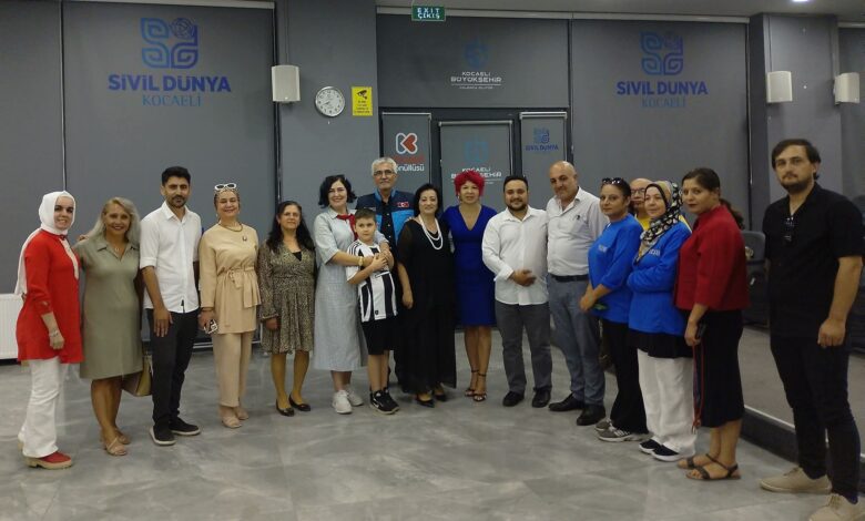 TÜSŞAD Zafer Bayramımızı Coşku İle Kutladı