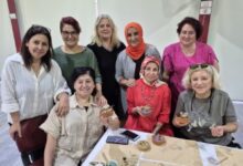 KADINLAR KENDİ MUMLARINI TASARLADI