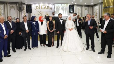 Yaşar Ailesinin Mutluluğu Salona Sığmadı