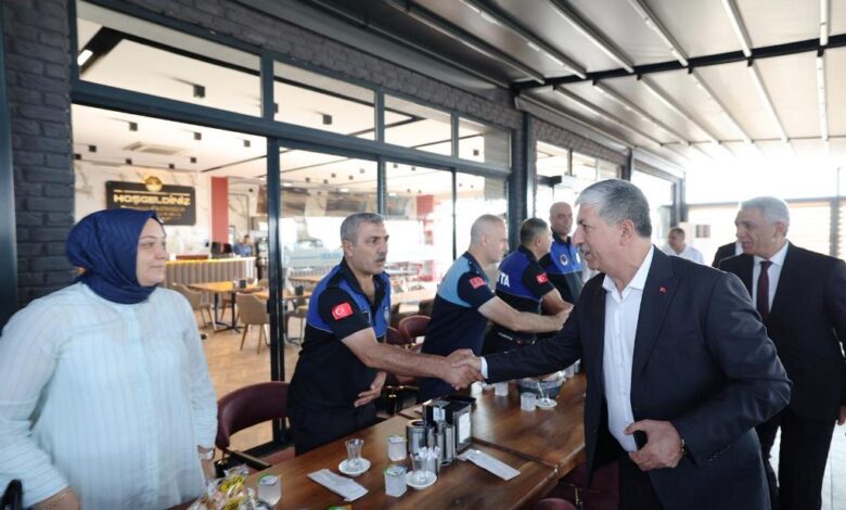 Başkan Ömeroğlu, Zabıta Teşkilatıyla Kahvaltıda Buluştu