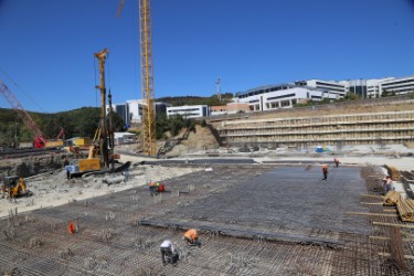 KOÜ Camii ve Otopark projesi ilerliyor