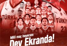 Yürekler 12 Dev Adam için Kent Meydanı'nda atacak