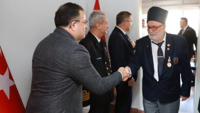 Cumhuriyet Sevgisi Derince’yi Sardı