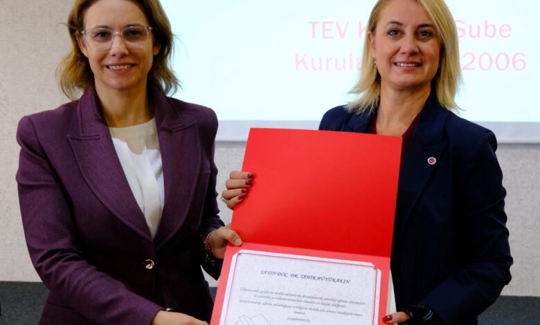 Kahraman Türk Kadınları Gölcük’te Sanatla buluştu