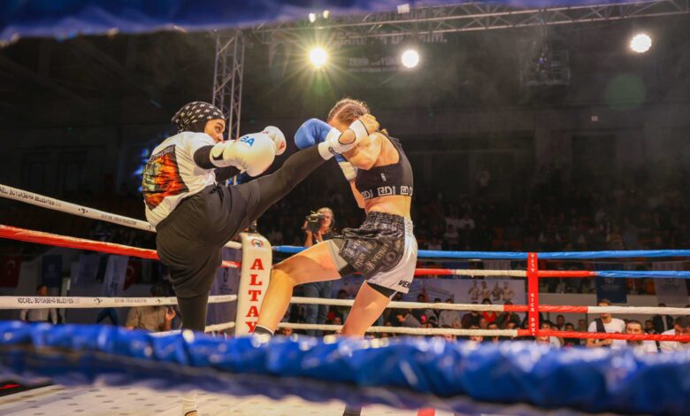 Kocaeli’de kick boks fırtınası esti