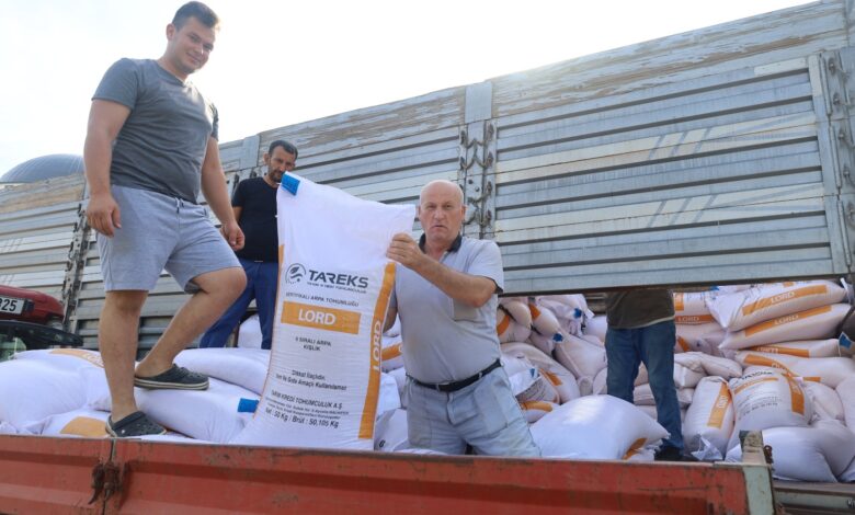 Büyükşehir'den çiftçiye yüzde 75 hibeli tohum desteği