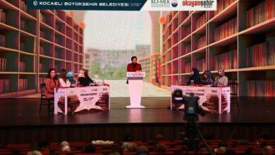 münazara ve müzikal tiyatro bir arada