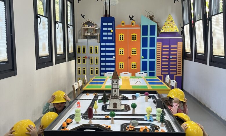 Minik mimarlara güvenli yapılar anlatıldı