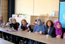Narkotik polisinden annelere eğitim