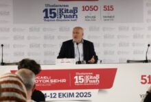_Taşağıl Gittiğim yerlerde Kitap Fuarı'nı anlatıyorum