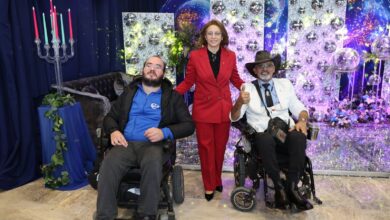 Kocaeli Büyükşehir Belediyesi’nin desteğiyle düzenlenen, evlilik hazırlığında olan gençlerin merakla beklediği Kocaeli Evlilik Fuarı 3. kez kapılarını açtı.