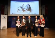 “Kamuda Profesyonel Görünüm ve Moda”