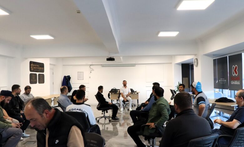 Büyükşehir'den personele drama eğitimi