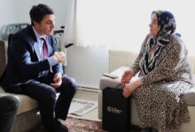 Kocaeli Büyükşehir acıları hafifletiyor