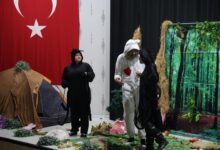 Minik İzleyicilere Neşeli Bir Gün