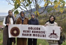 Bir Fidan Bir Orman Büyütür https://kocaelihaberdunyasi.com/bir-ogretmen-bir-nesil-yetistirir-bir-fidan-bir-orman-buyutur/