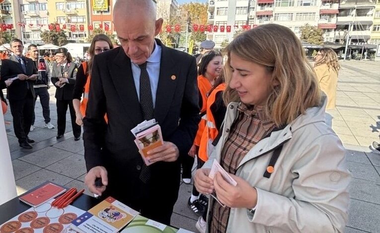 Kadın ve Demokrasi Vakfı (KADEM) Kocaeli
