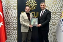 Vakfı Kız Mesleki ve Teknik Anadolu Lisesi Müdürü Oğuzhan Erdem