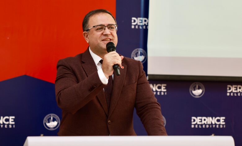 Derince Belediyesi’nin 3 Aralık Dünya Engelliler Günü’nde düzenlediği programda EYDEM kursiyerleri birbirinden renkli gösterilere imza attı