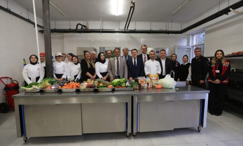 Özel Yürekler Engelsiz Pizza Atölyesinde