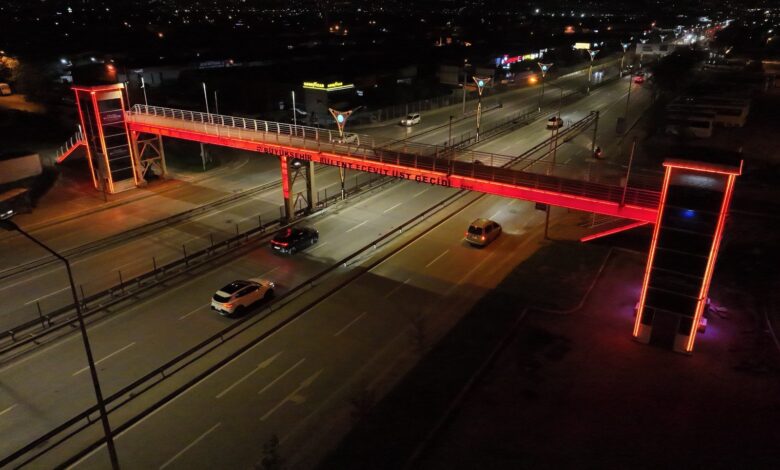 Kadına şiddete karşı turuncu mesaj