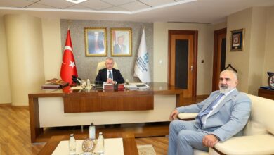 Kocaeli Büyükşehir Belediye Başkanı Tahir Büyükakın