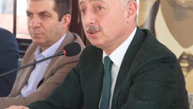 Büyükakın Hizmet ederken popülizmden uzak duruyoruz