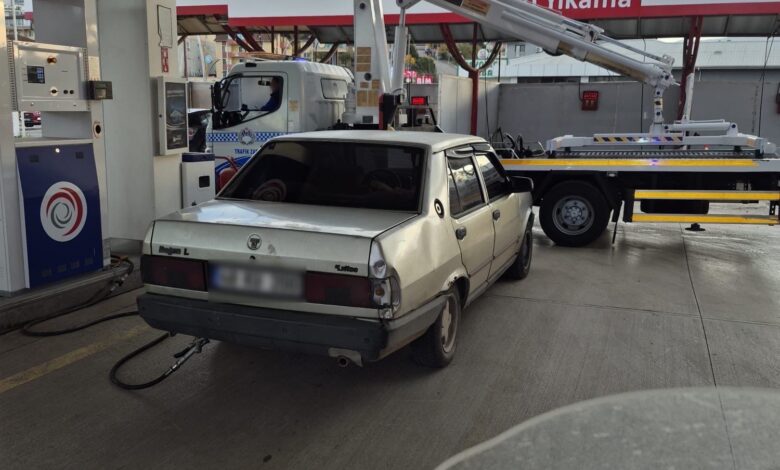 Büyükşehir Zabıtası yolda bırakmadı