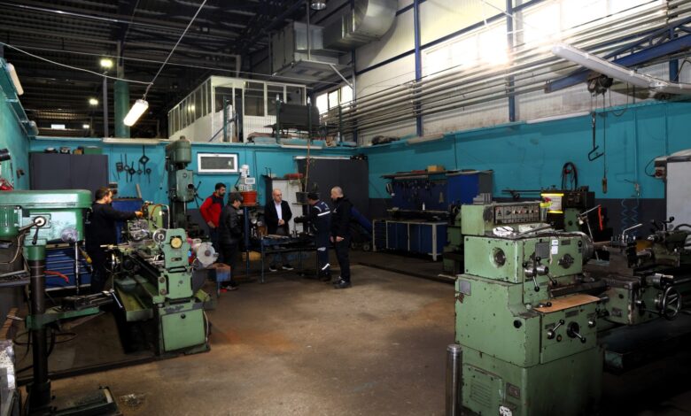 Büyükşehir'in bu atölyesi saat gibi işliyor