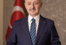 Kocaeli Büyükşehir Belediye Başkanı Doç. Dr. Tahir Büyükakın ..