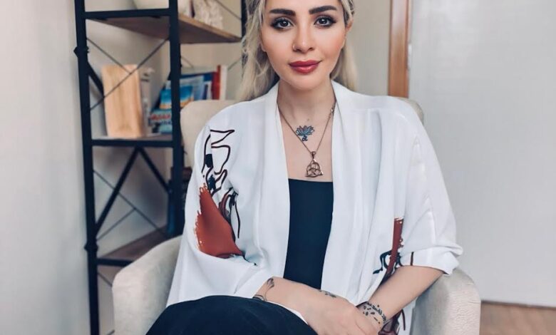 Psikolog Aslı Kanizi,