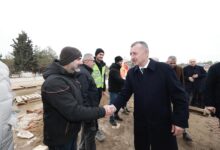 Gebze Engelsiz Yaşam Merkezi inşaatında incelemeler yaptı.