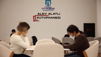 Alev Alatlı Kütüphanesi gençlerin göz bebeği oldu