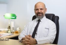 Akıllı telefonlar boyun fıtığı sebebi