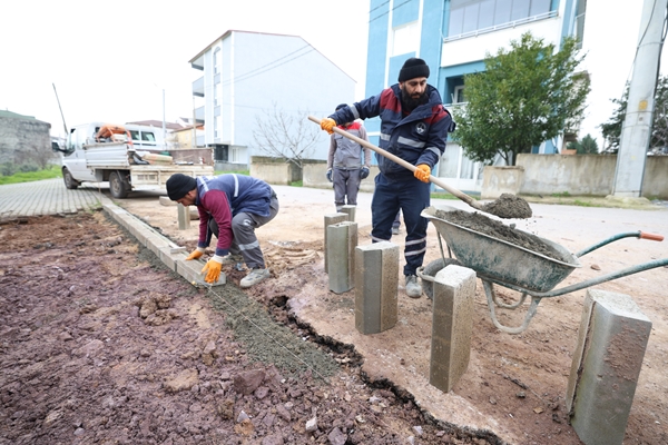 Derince’de Çalışmalar Kent Genelinde Sürüyor