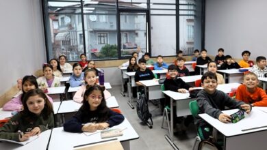 Büyükşehir’in bilişim atölyesinde hayallerine ulaşıyorlar