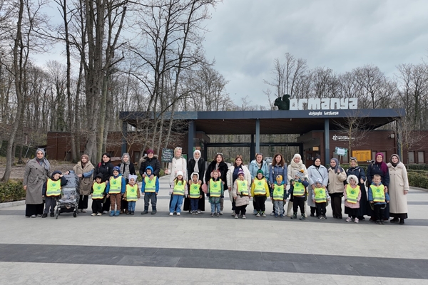 Lokomotif’in minikleri Ormanya’da doğayı keşfetti