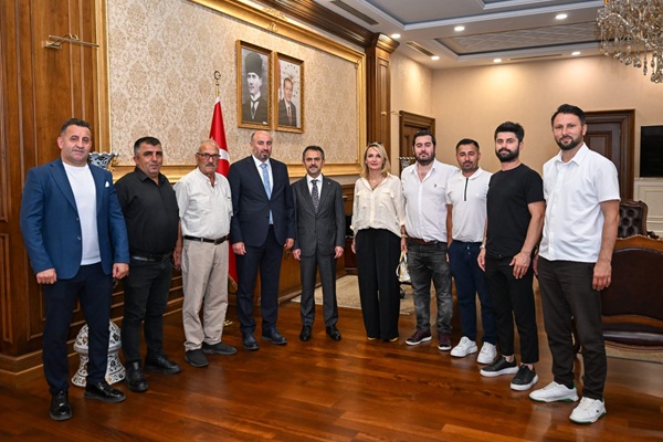 Kartepe Kulüpler Birliğinden Vali Aktaş’a Davet